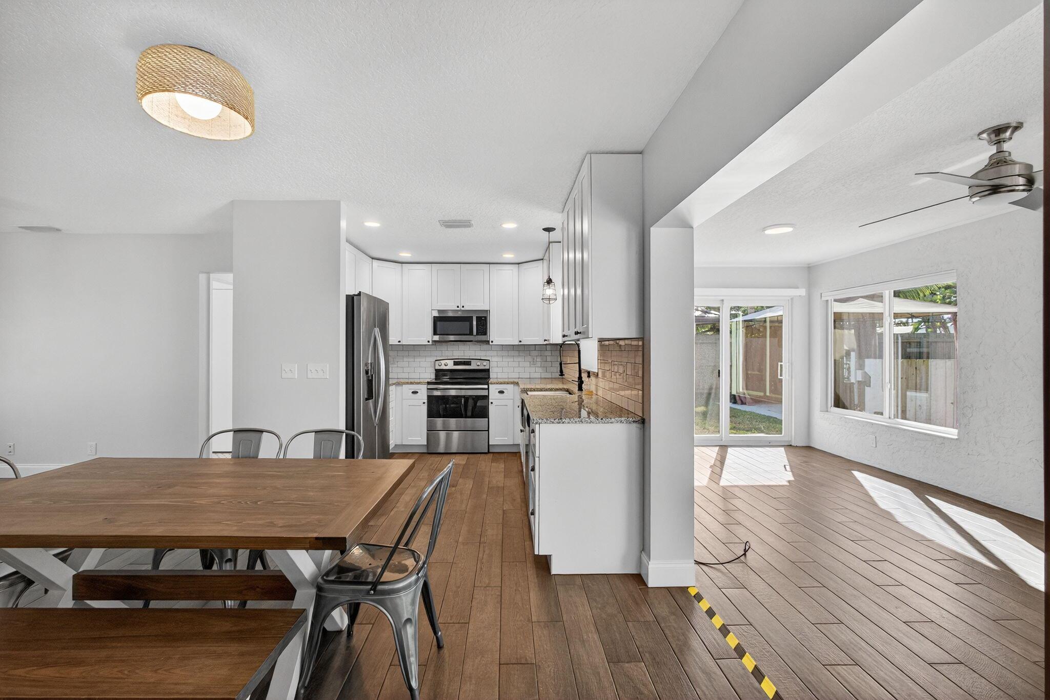 18942 SE Hillcrest Dr Jupiter, FL 33469