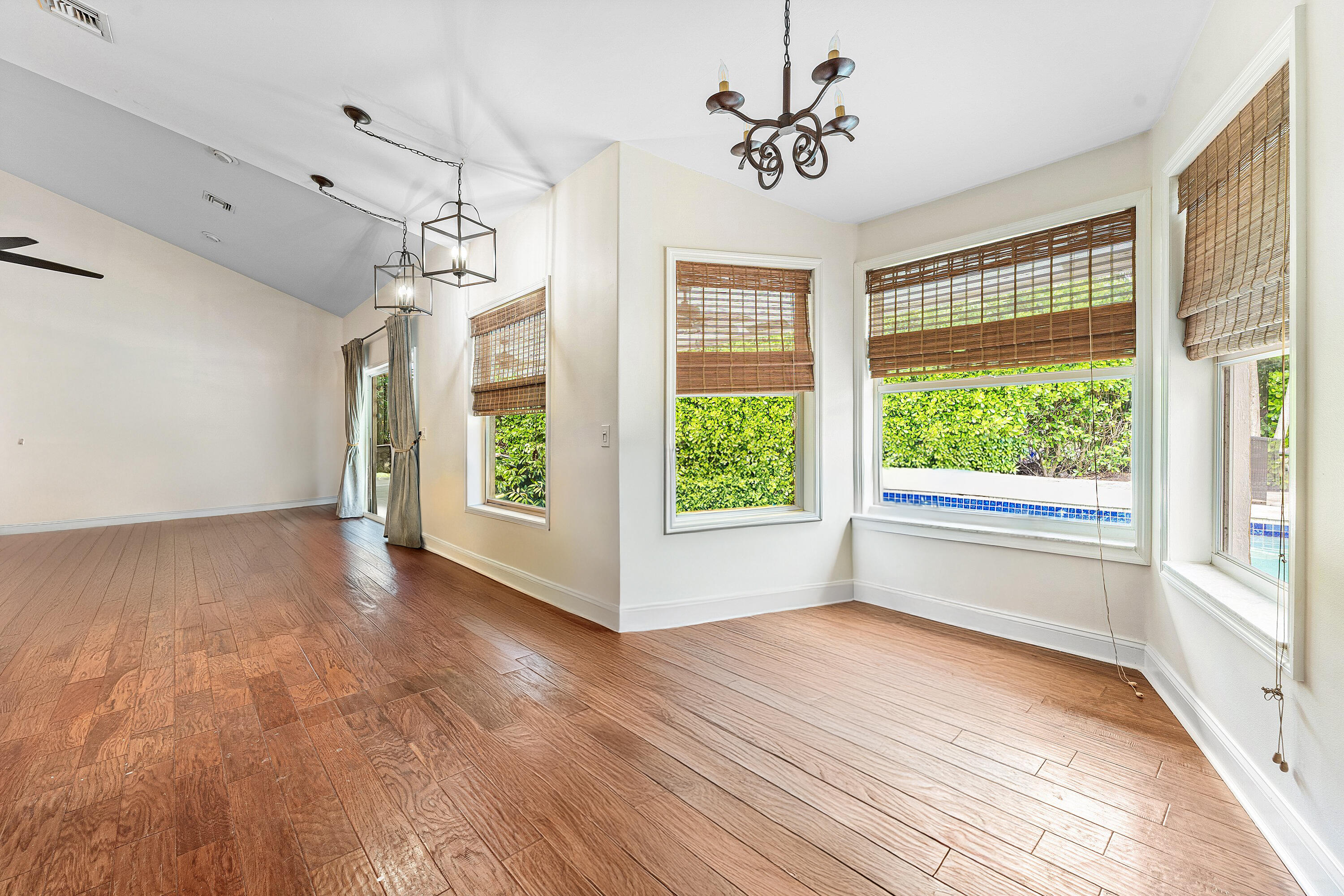 1212 Columbine Pl Wellington, FL 33414