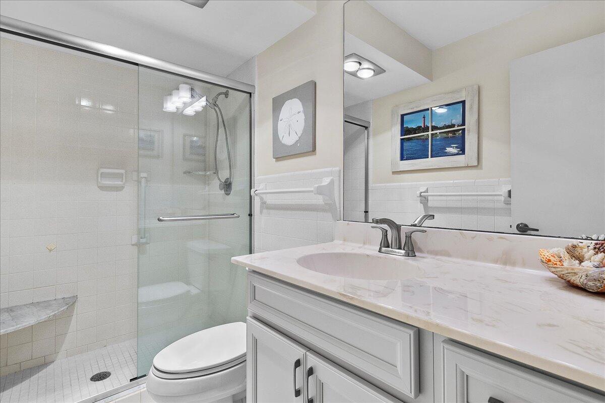 755 Saturn #H101 Jupiter, FL 33477