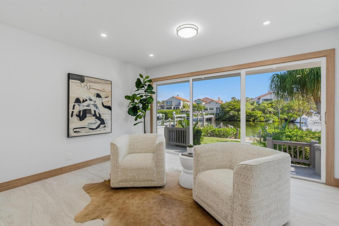 17036 Bay Jupiter, FL 33477