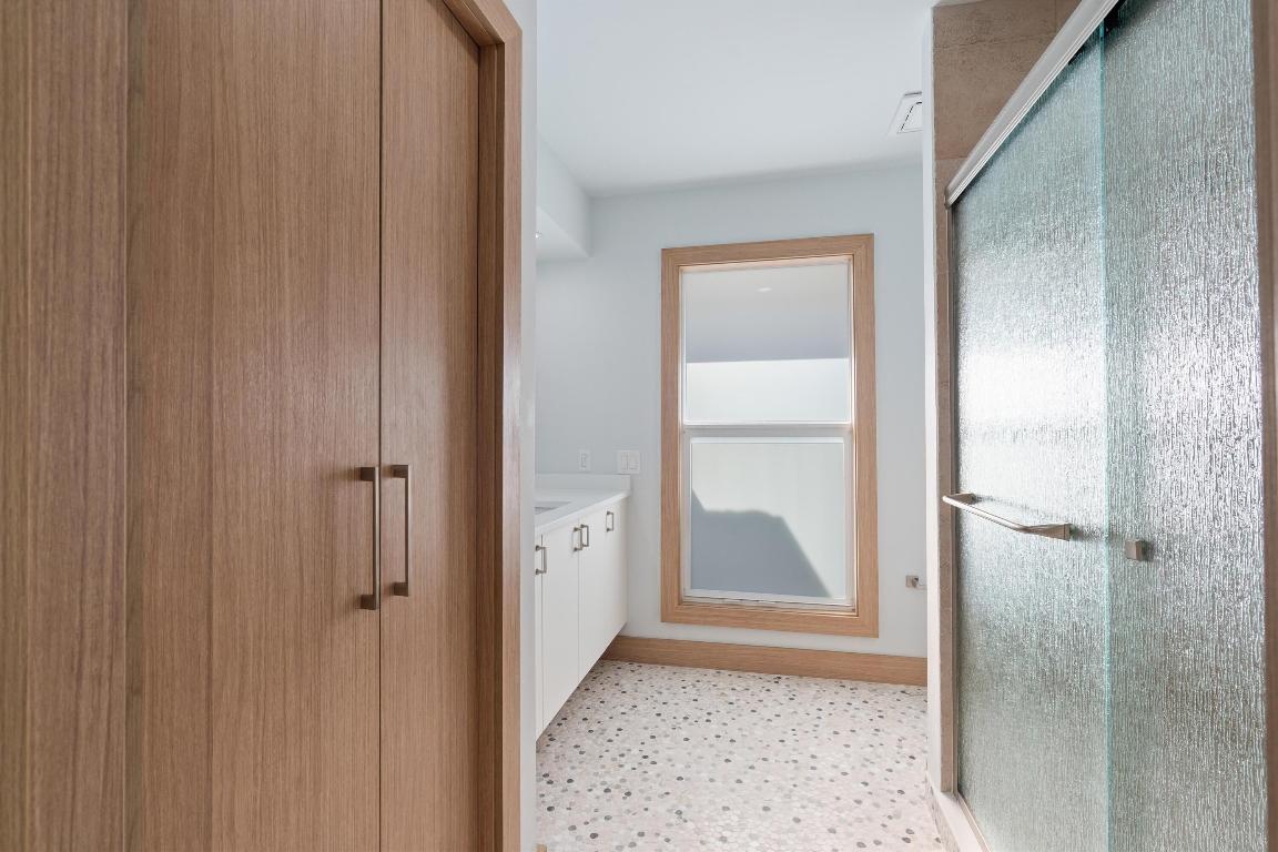 17036 Bay Jupiter, FL 33477