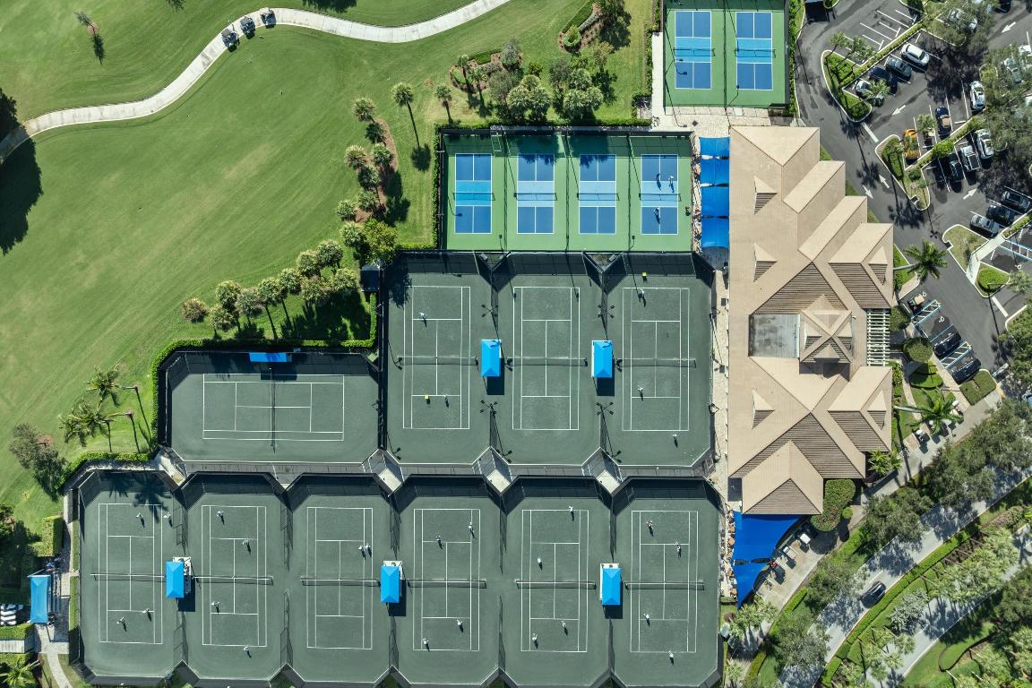 17036 Bay Jupiter, FL 33477