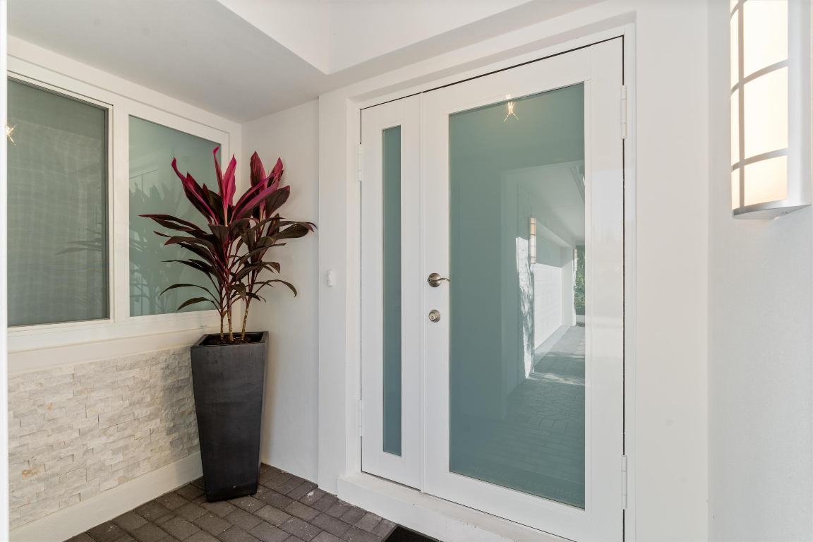 17036 Bay Jupiter, FL 33477