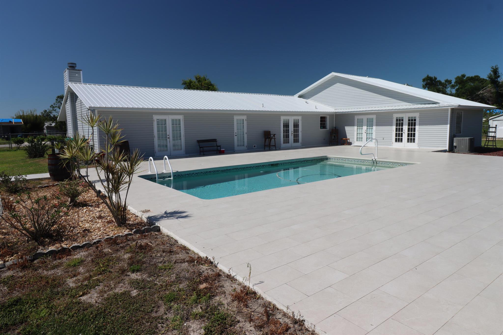 7175 NW 82nd Ct Okeechobee, FL 34972