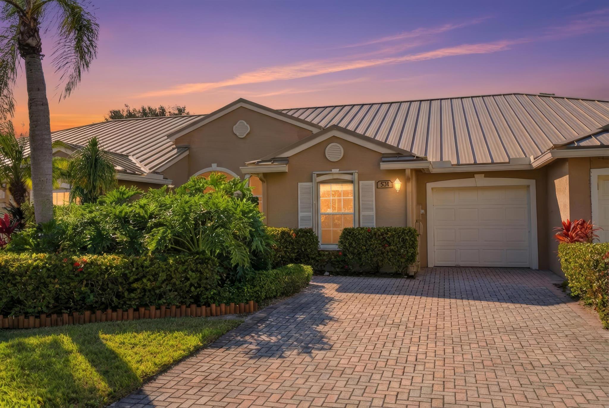 531 NW Broken Oak Trl Jensen Beach, FL 34957