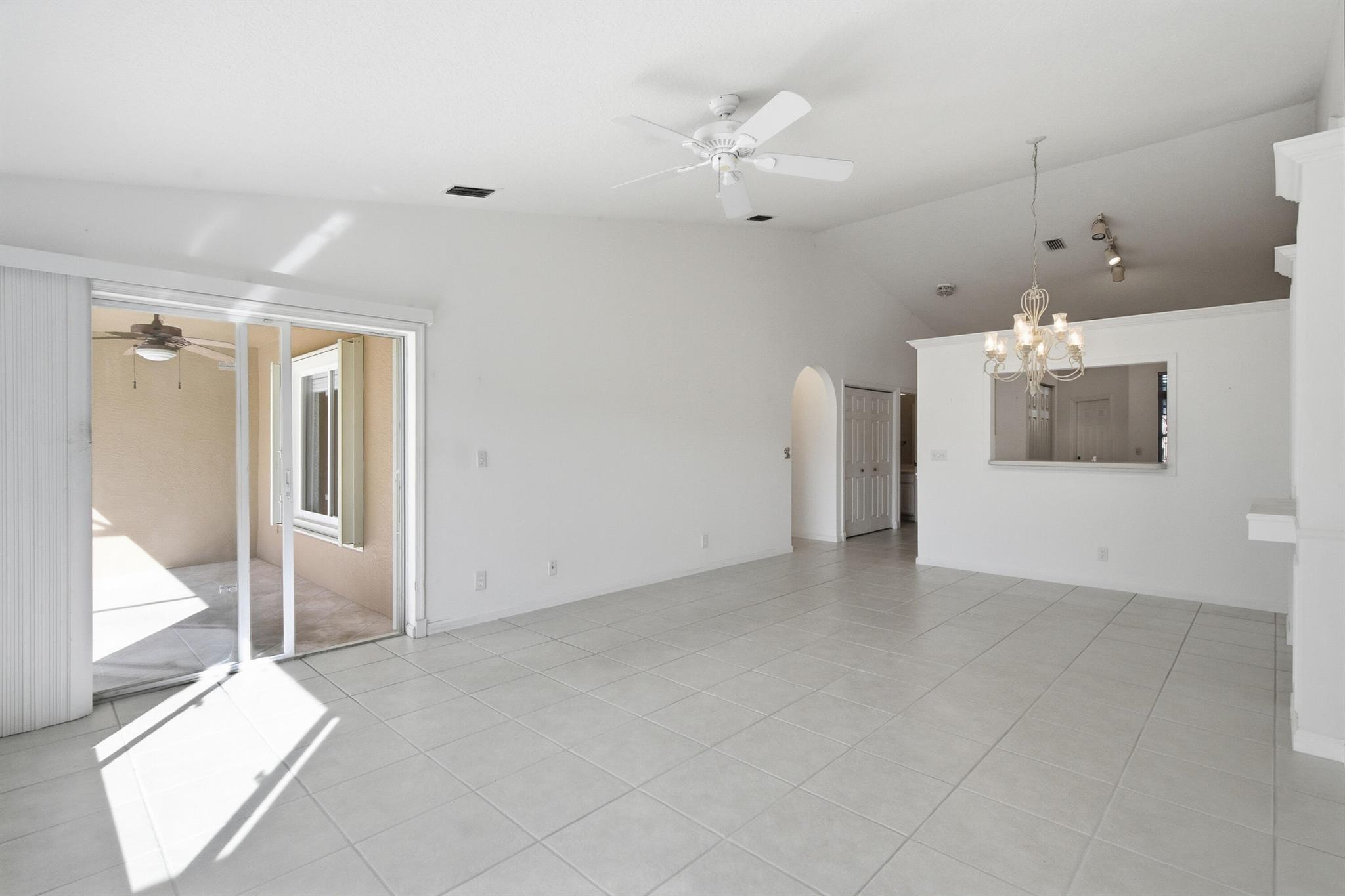 531 NW Broken Oak Trl Jensen Beach, FL 34957