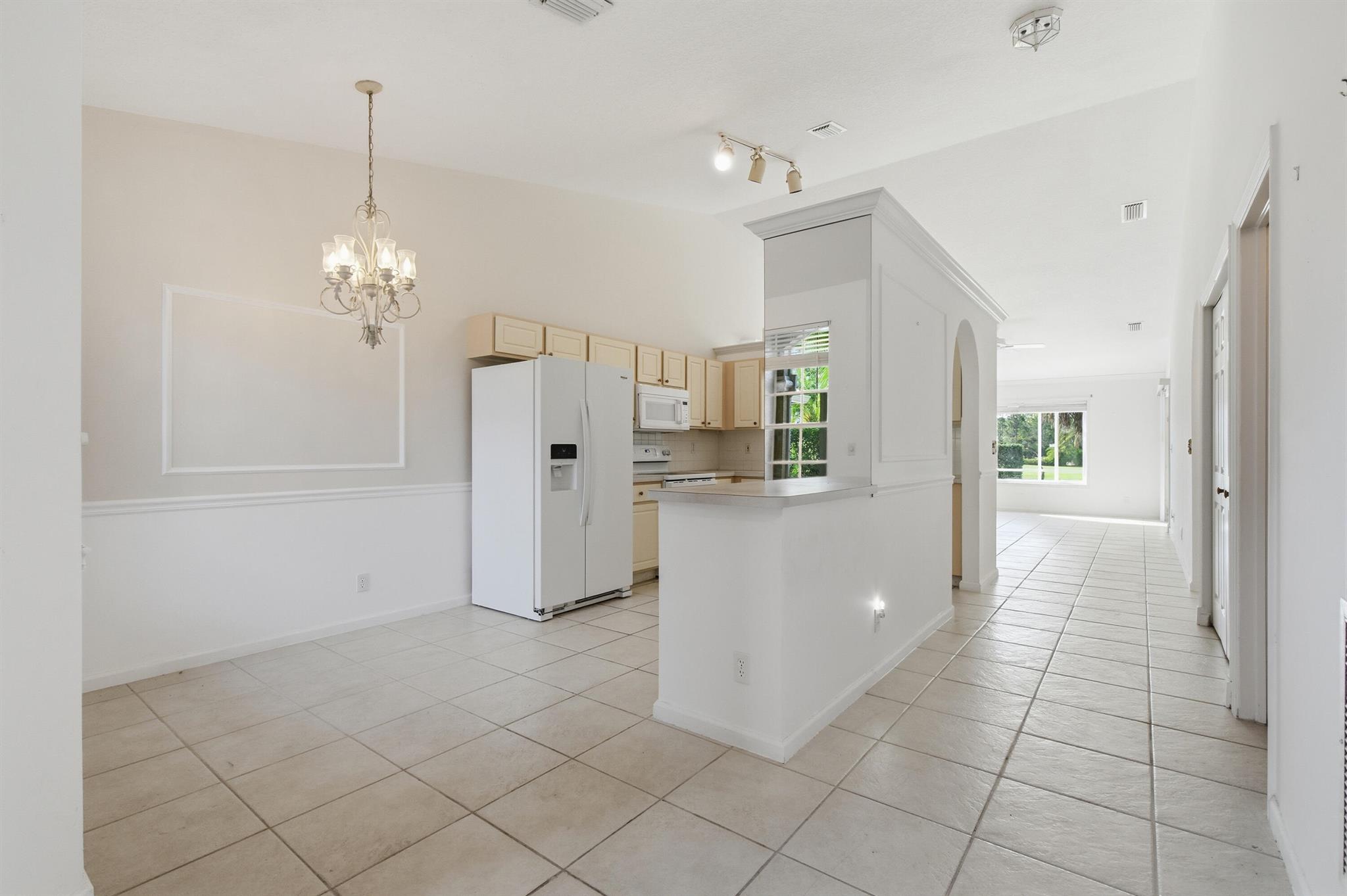 531 NW Broken Oak Trl Jensen Beach, FL 34957