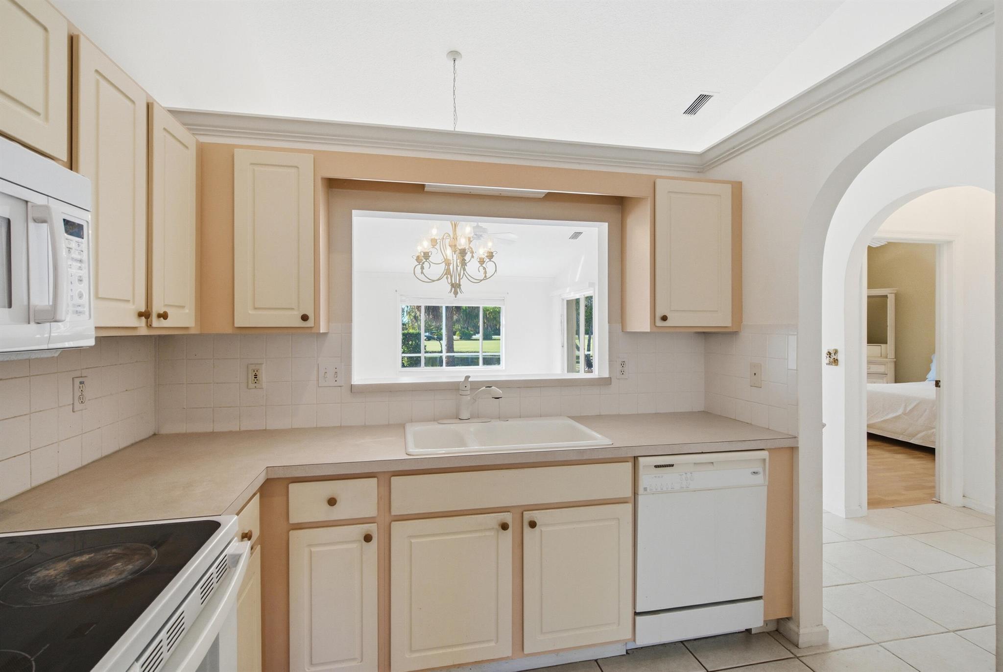 531 NW Broken Oak Trl Jensen Beach, FL 34957