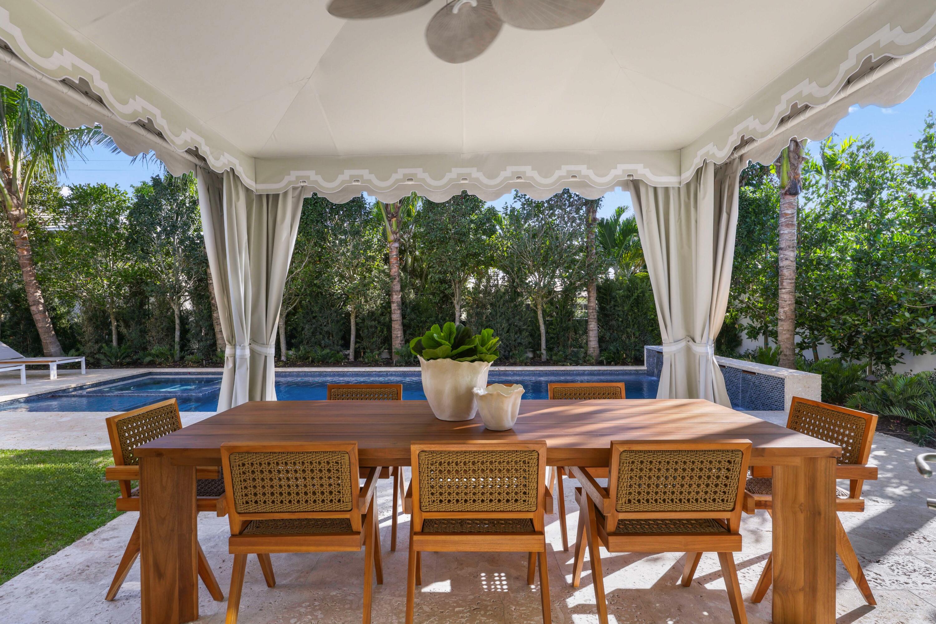 350 Seabreeze Palm Beach, FL 33480