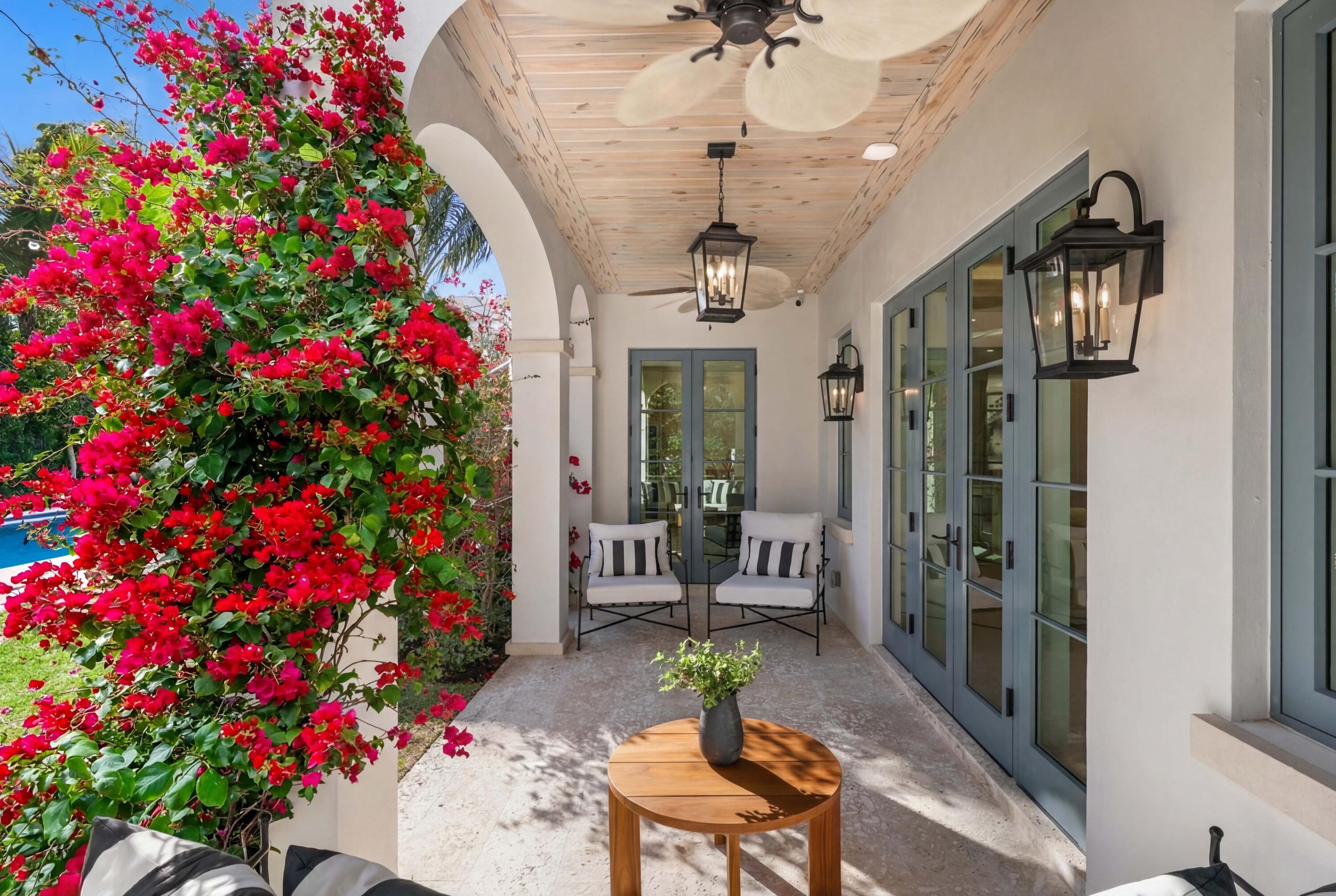 350 Seabreeze Palm Beach, FL 33480