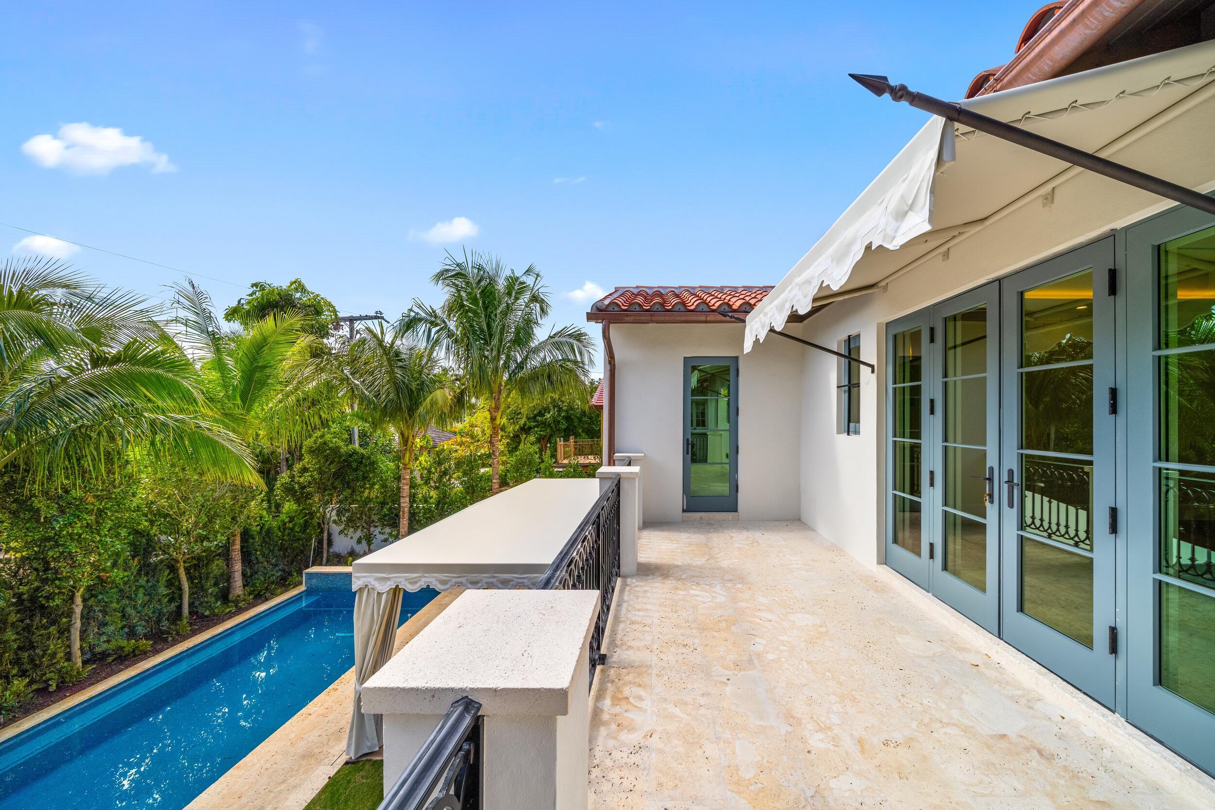 350 Seabreeze Palm Beach, FL 33480