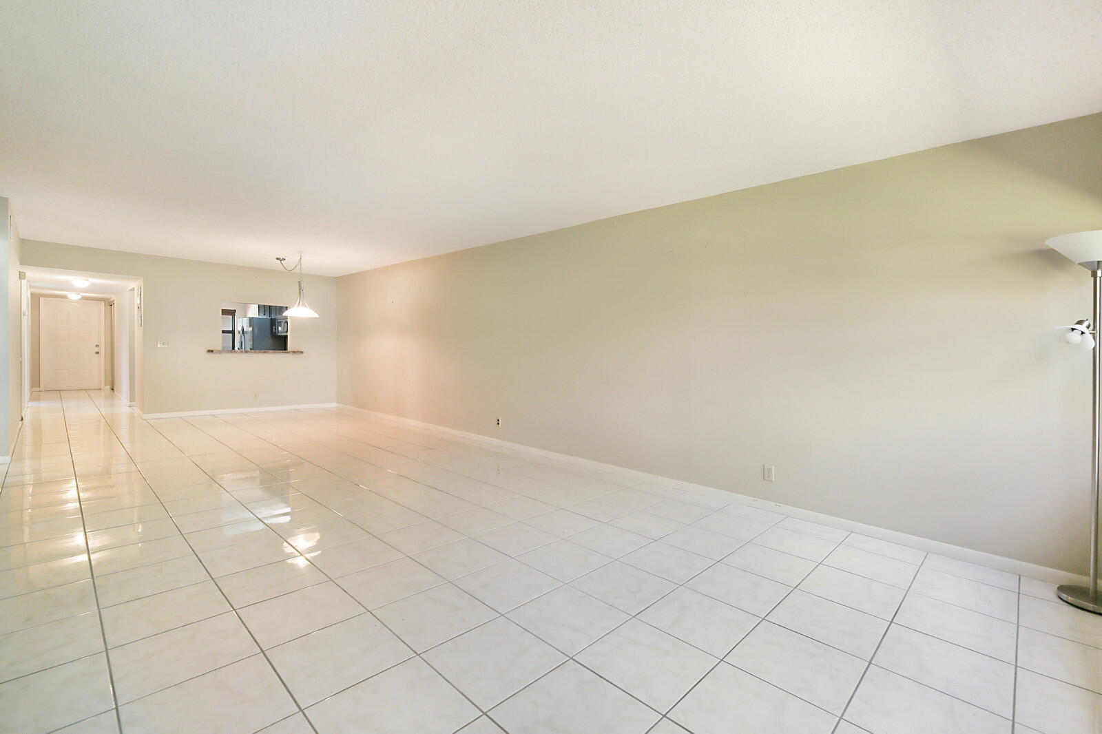 3114 SW 20th #23a1 Delray Beach, FL 33445