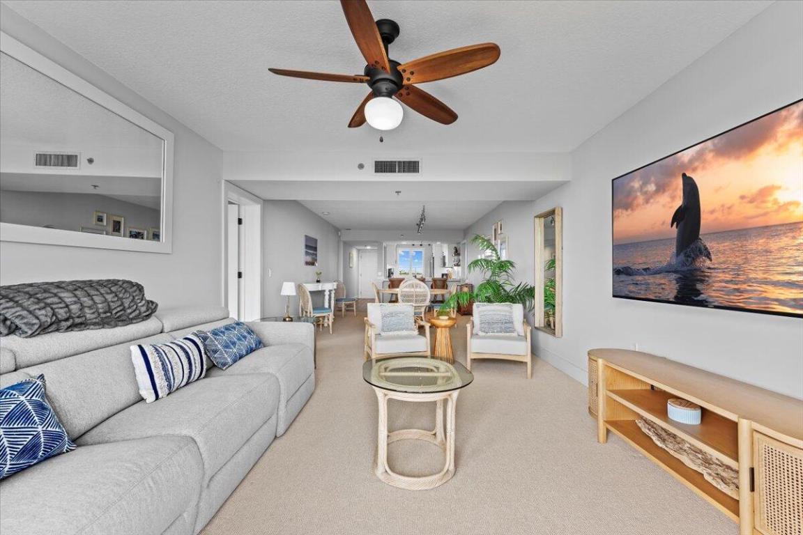 201 S Seas #404 Jupiter, FL 33477