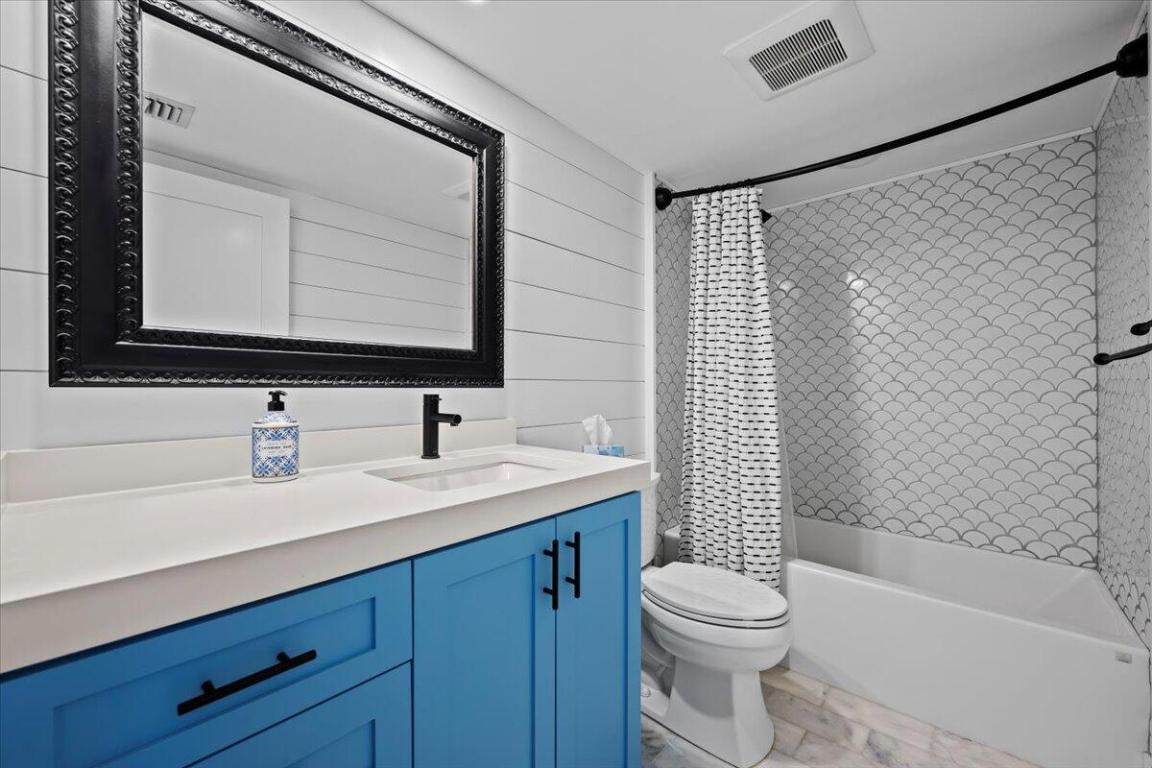 201 S Seas #404 Jupiter, FL 33477