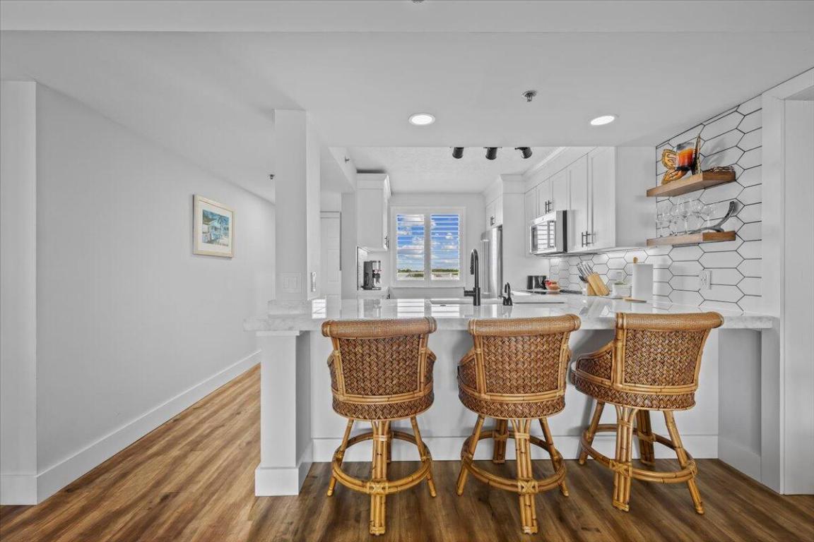 201 S Seas #404 Jupiter, FL 33477