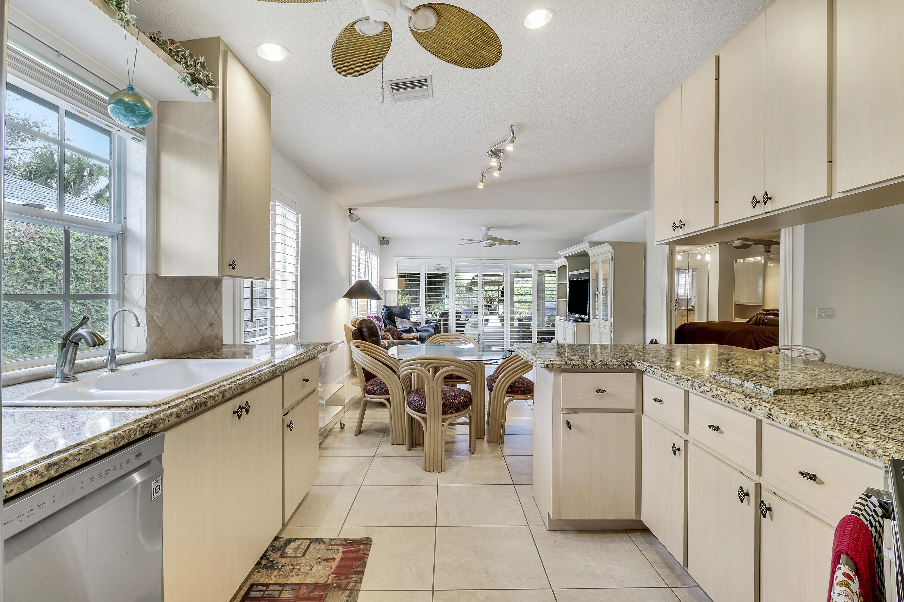 262 Brier Jupiter, FL 33458