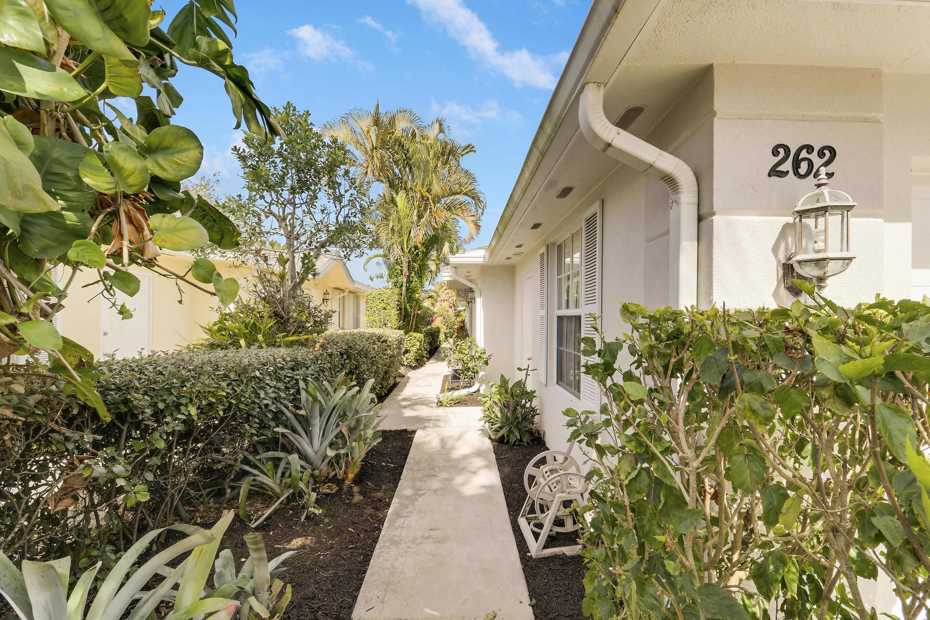 262 Brier Jupiter, FL 33458