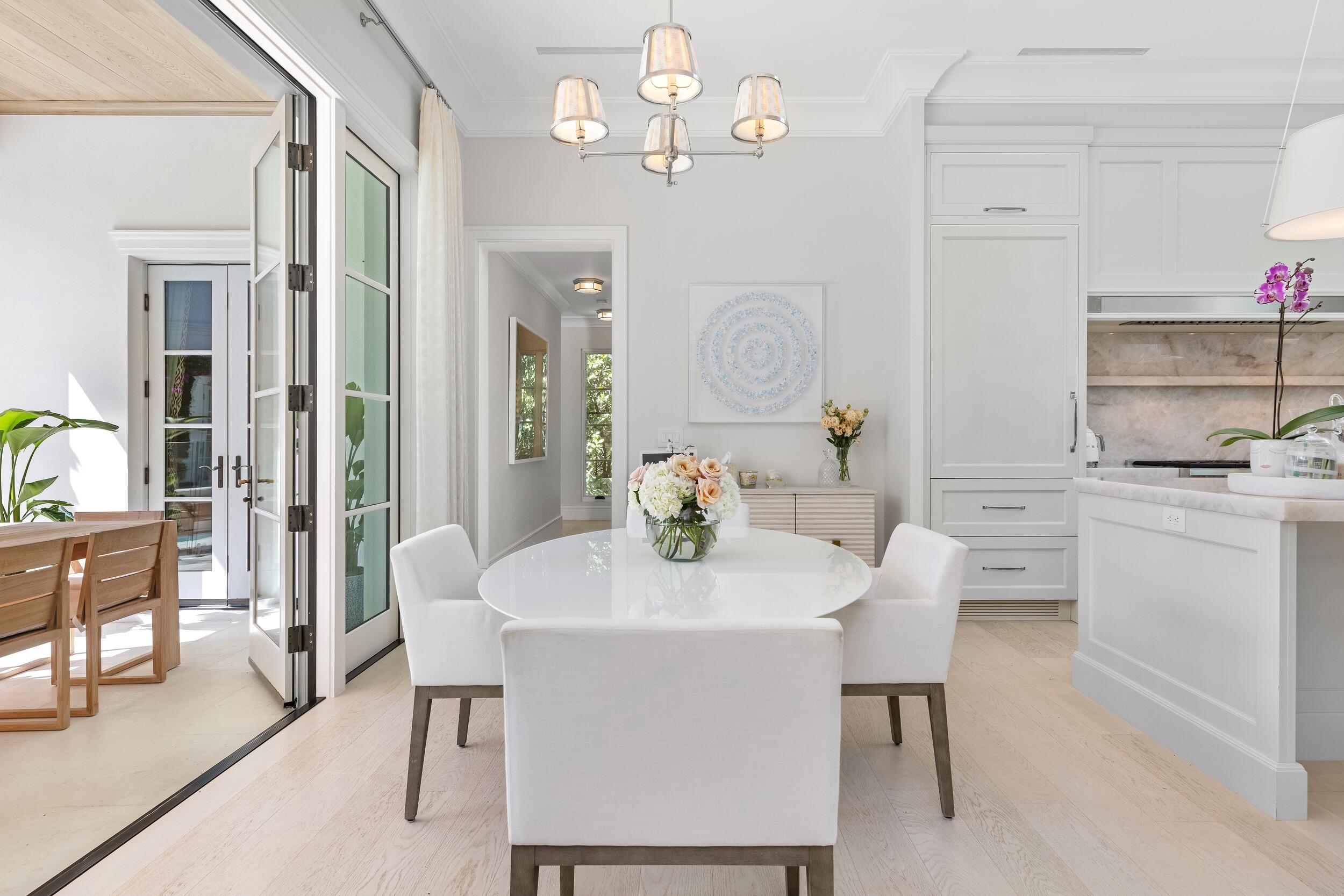 208 Sandpiper Palm Beach, FL 33480