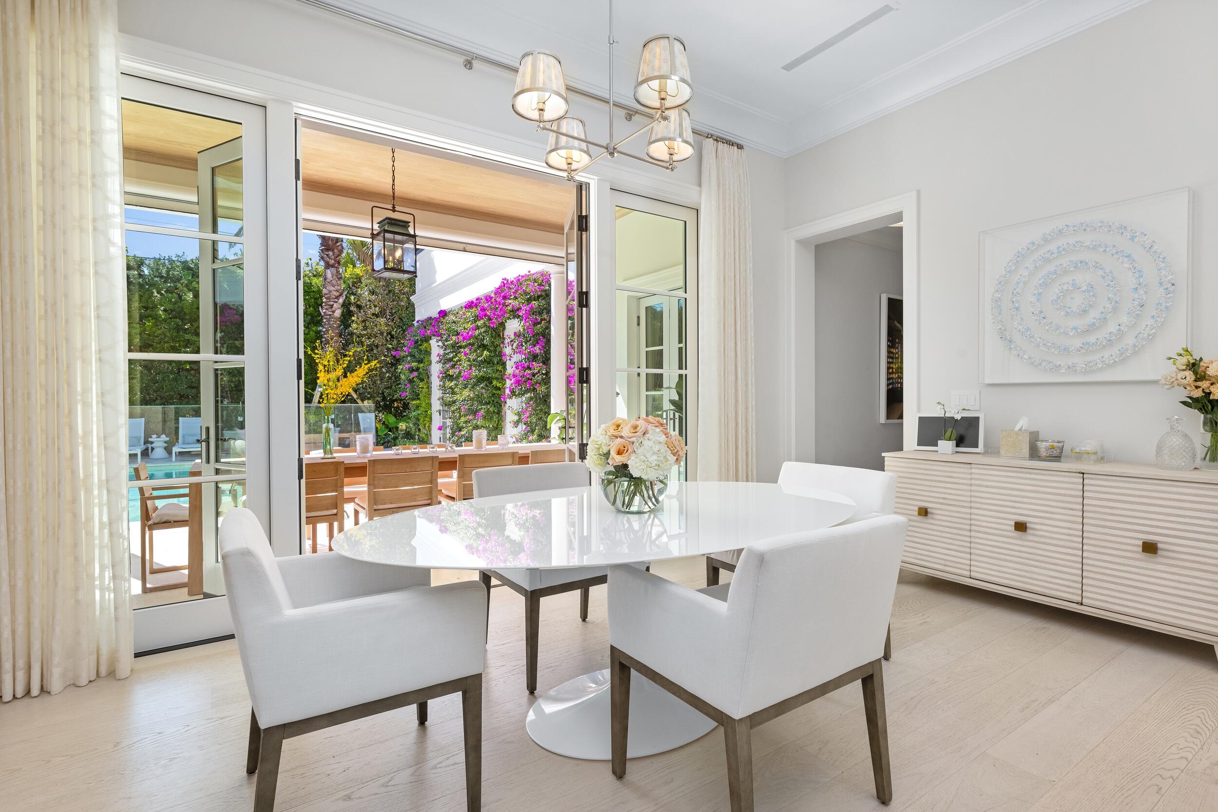 208 Sandpiper Palm Beach, FL 33480