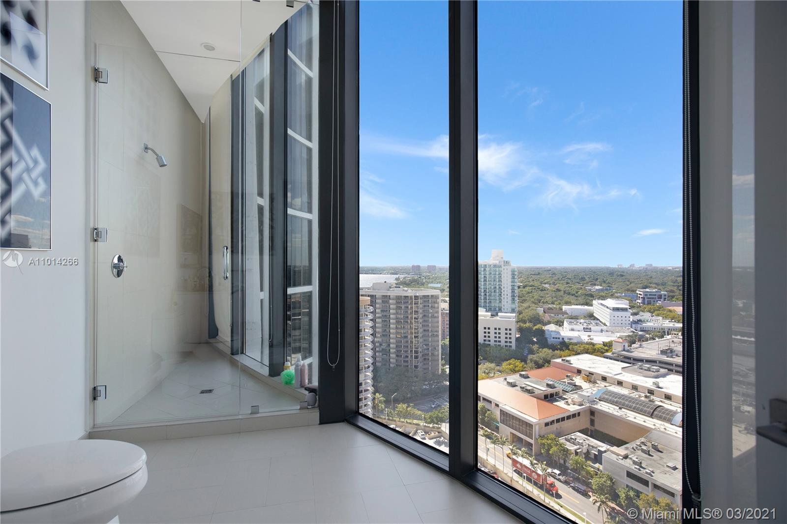 2821 S Bayshore Dr #14D Miami, FL 33133