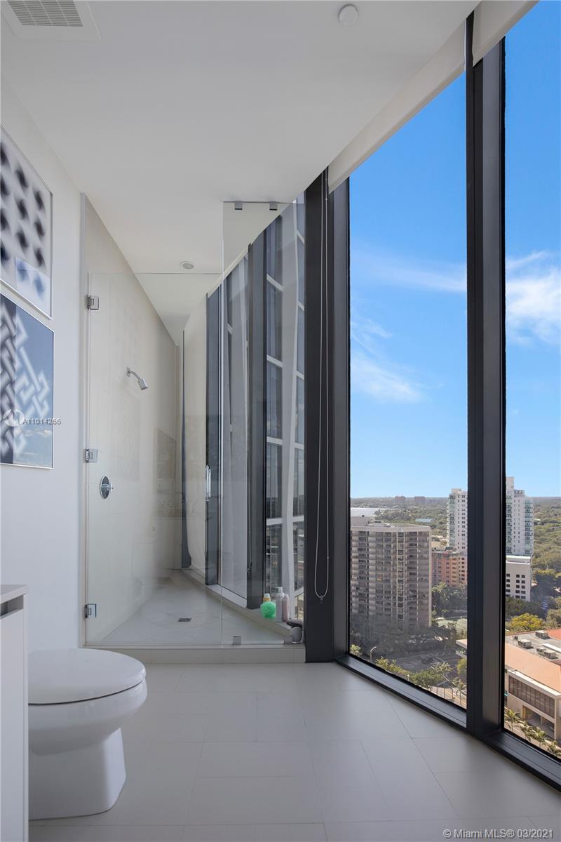 2821 S Bayshore Dr #14D Miami, FL 33133