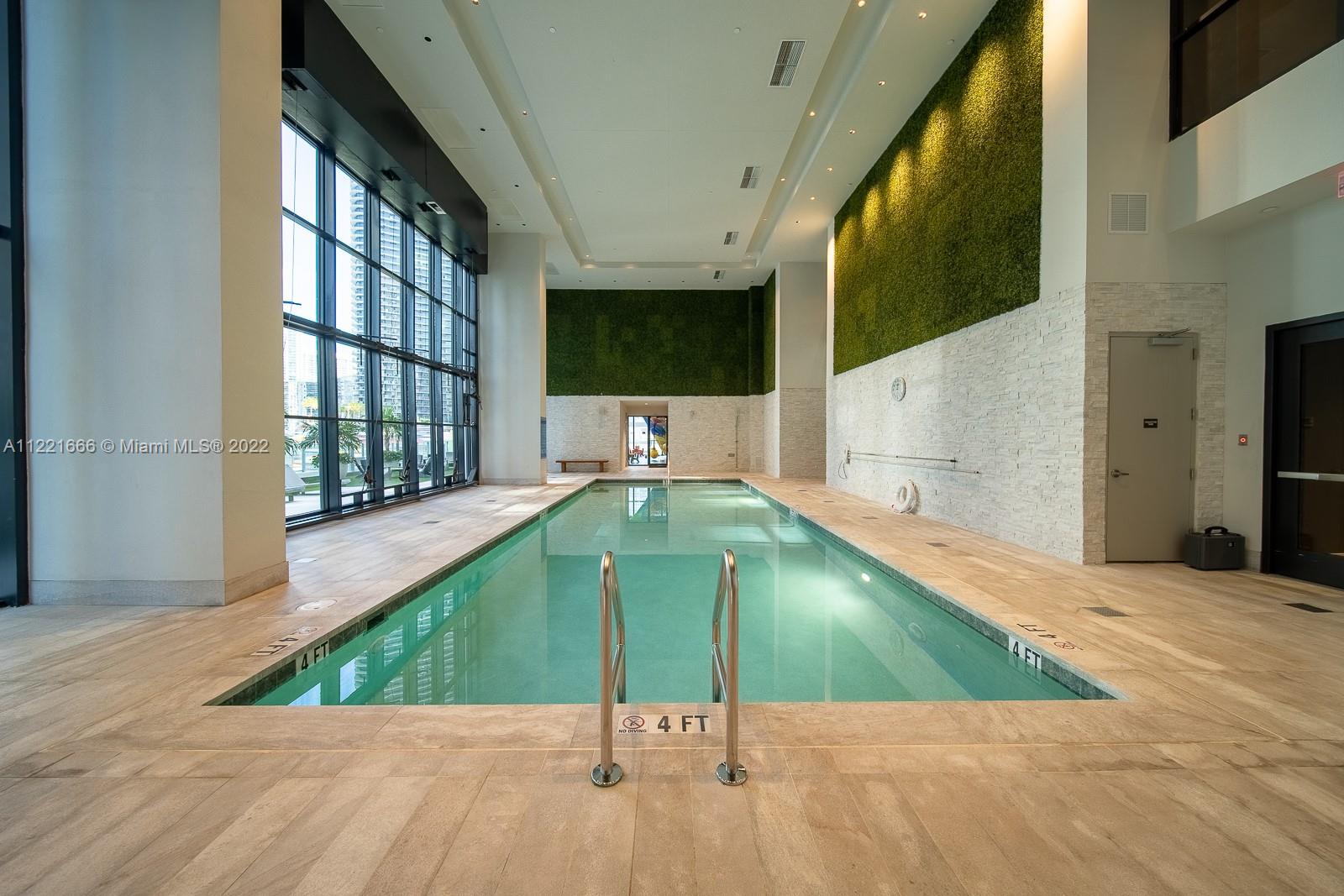image 1010 Brickell16