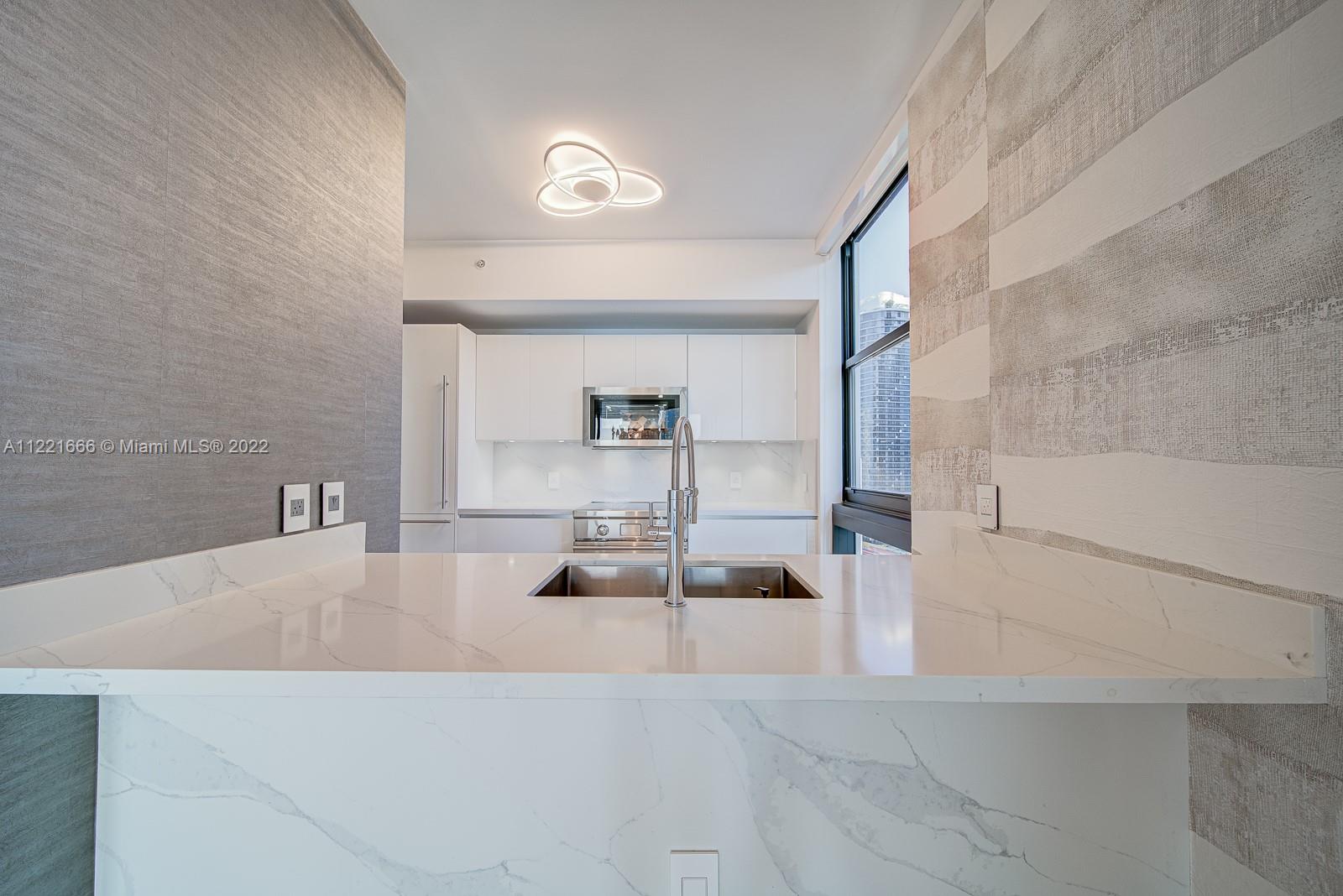image 1010 Brickell42