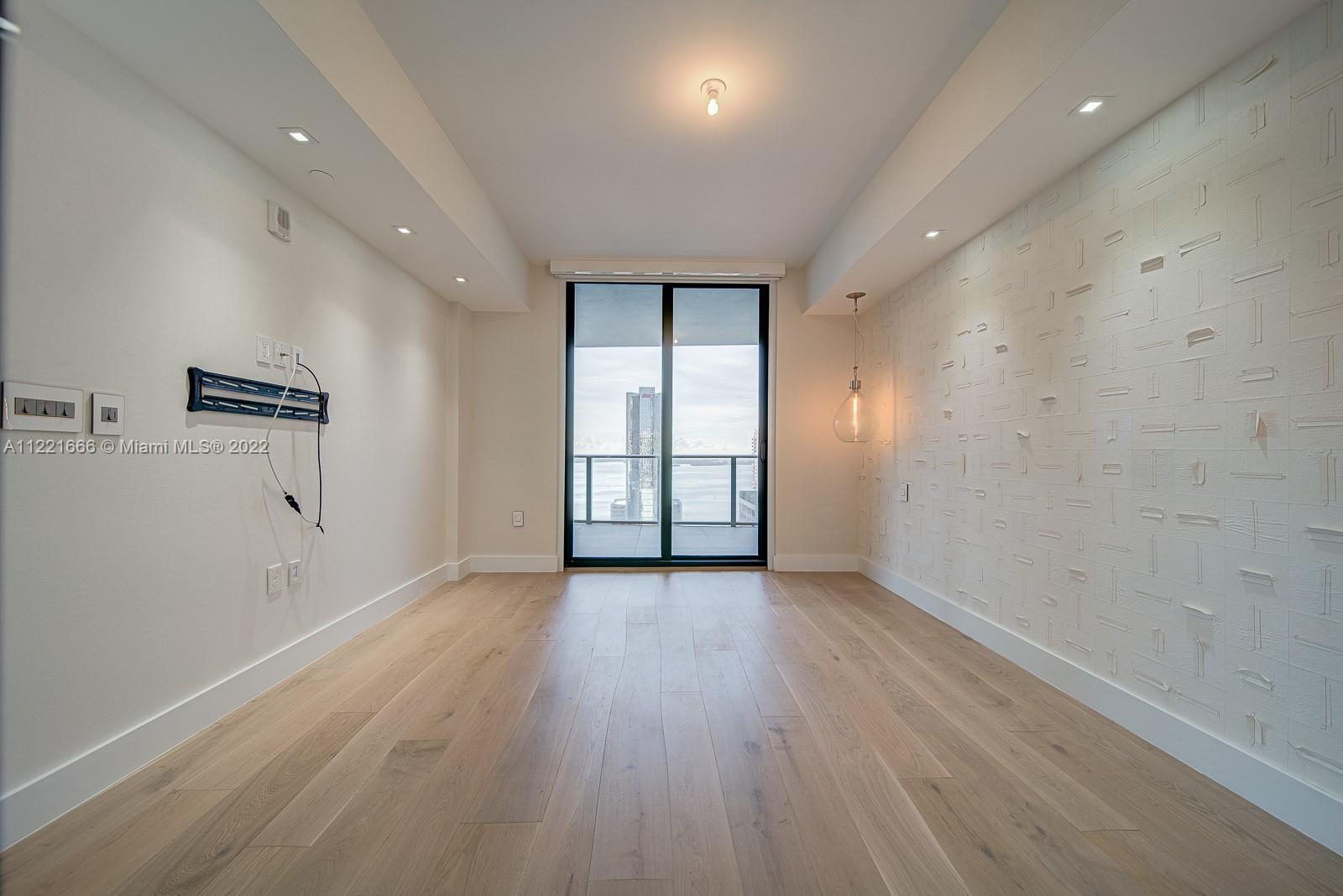 image 1010 Brickell51
