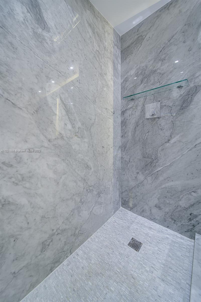 image 1010 Brickell53