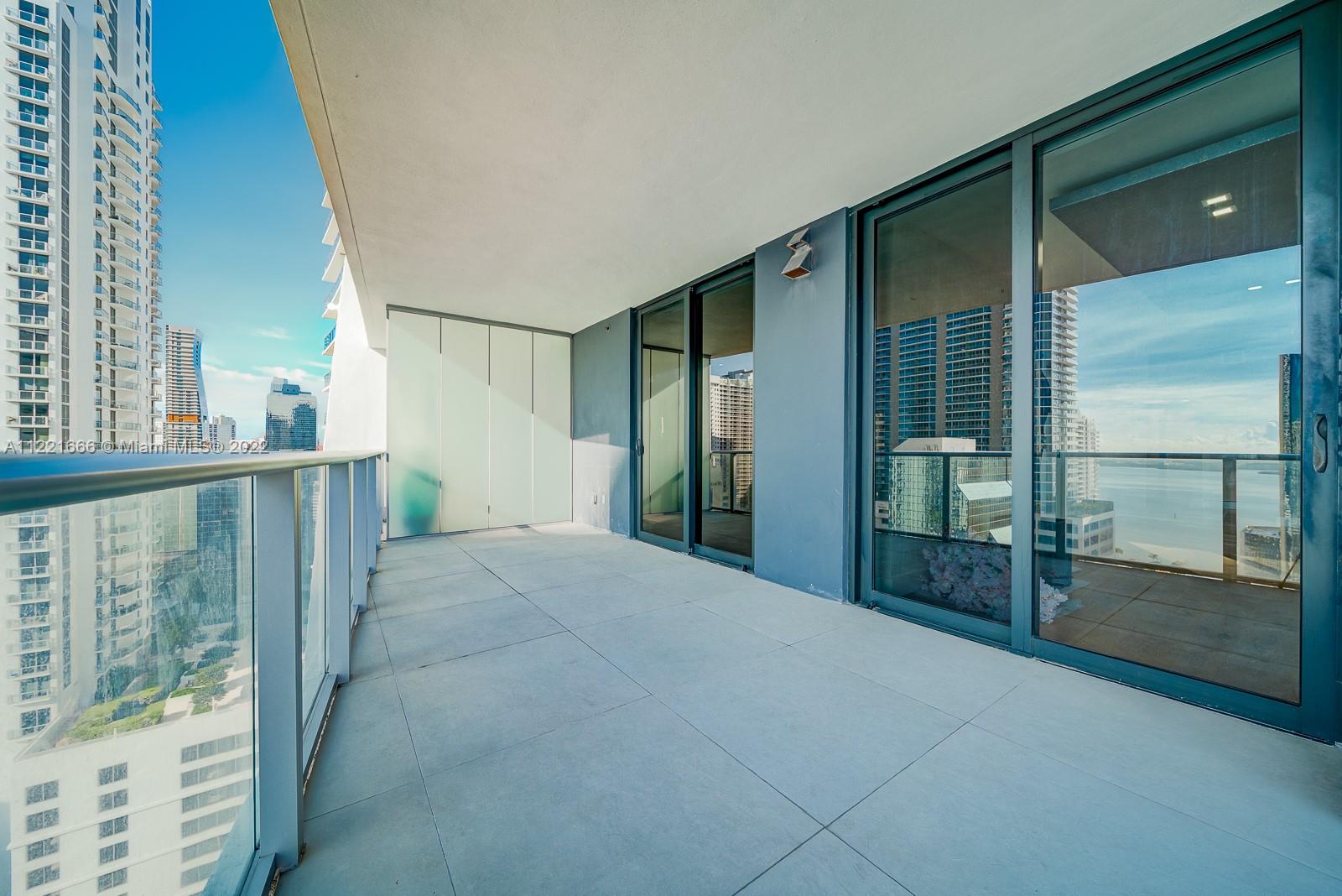 image 1010 Brickell54