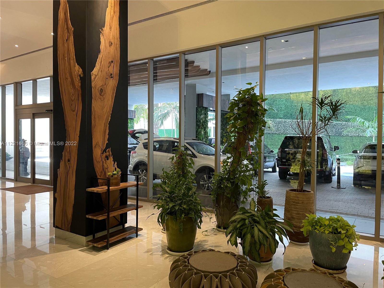 image 1010 Brickell62