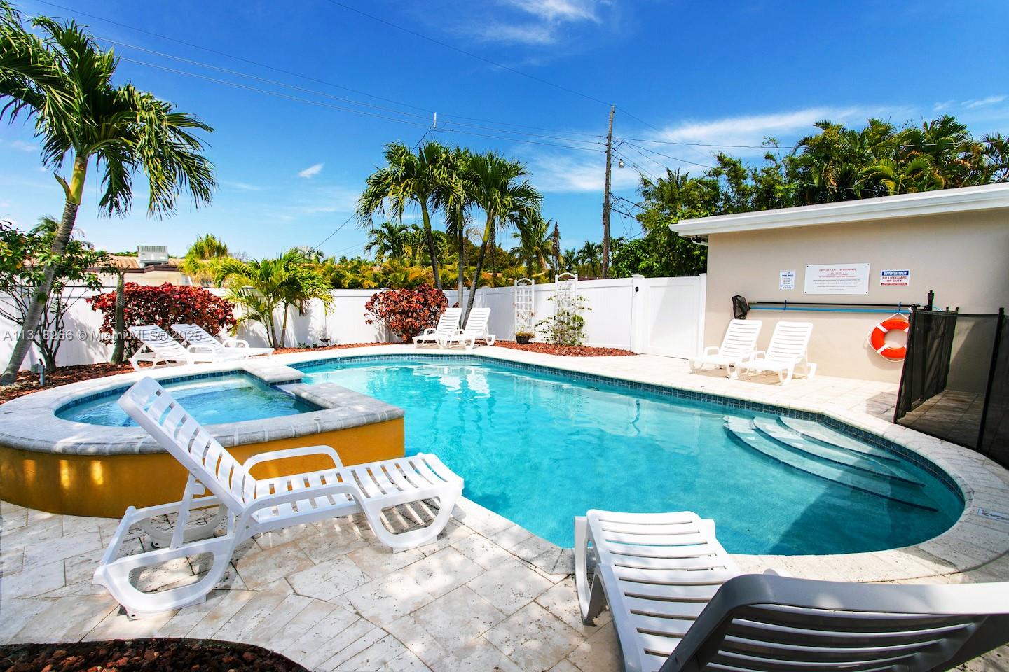 1311 Rodman St Hollywood, FL 33019