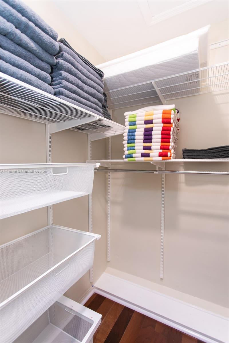 1311 Rodman St Hollywood, FL 33019