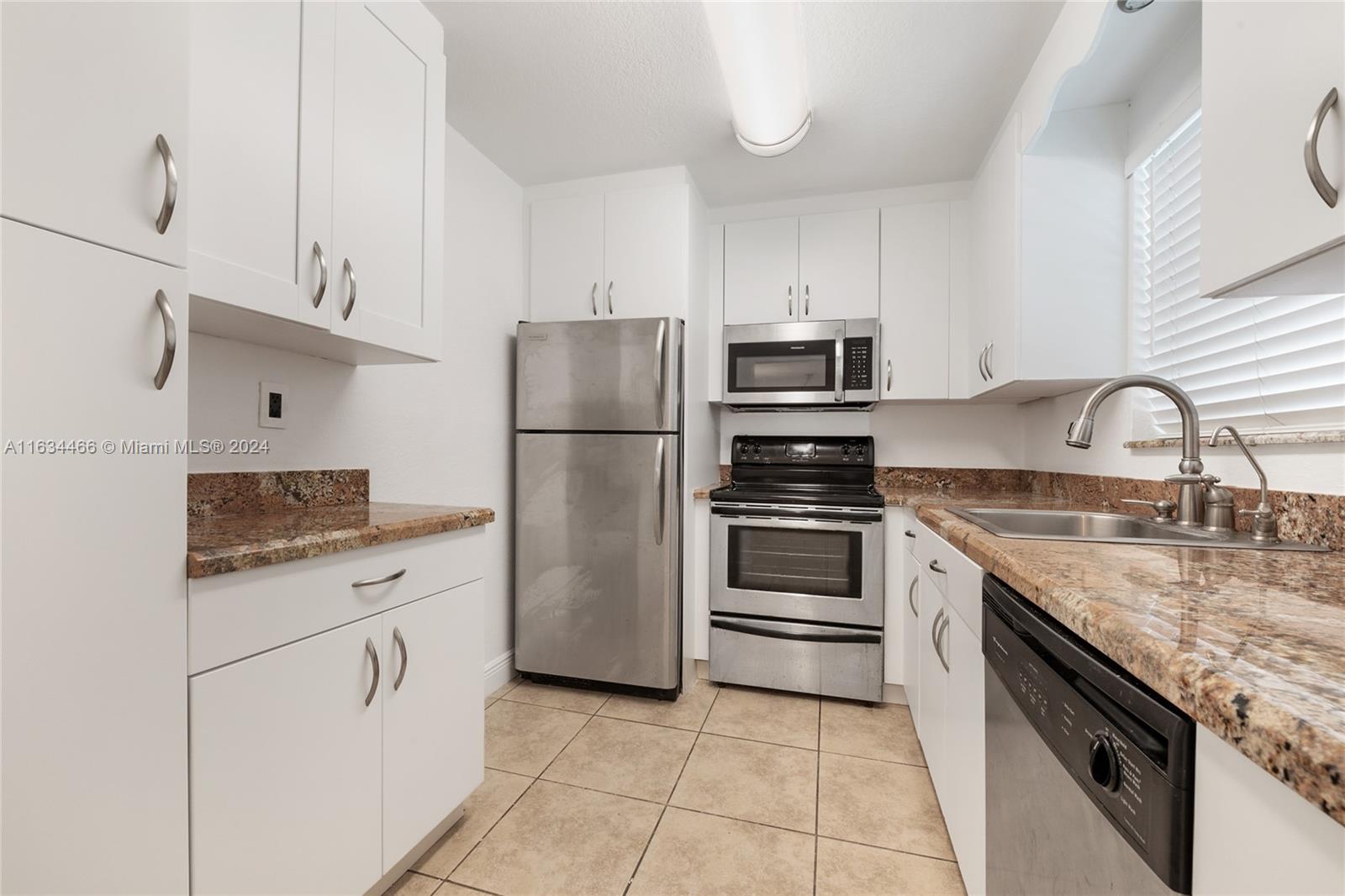 9367 Fontainebleau Blvd #G115,Miami, FL 33172