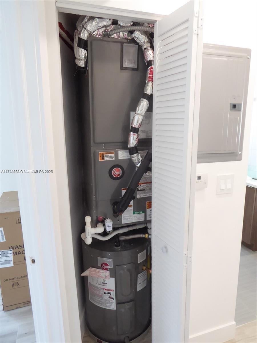 1000 7th St,Miami Beach, FL 33139