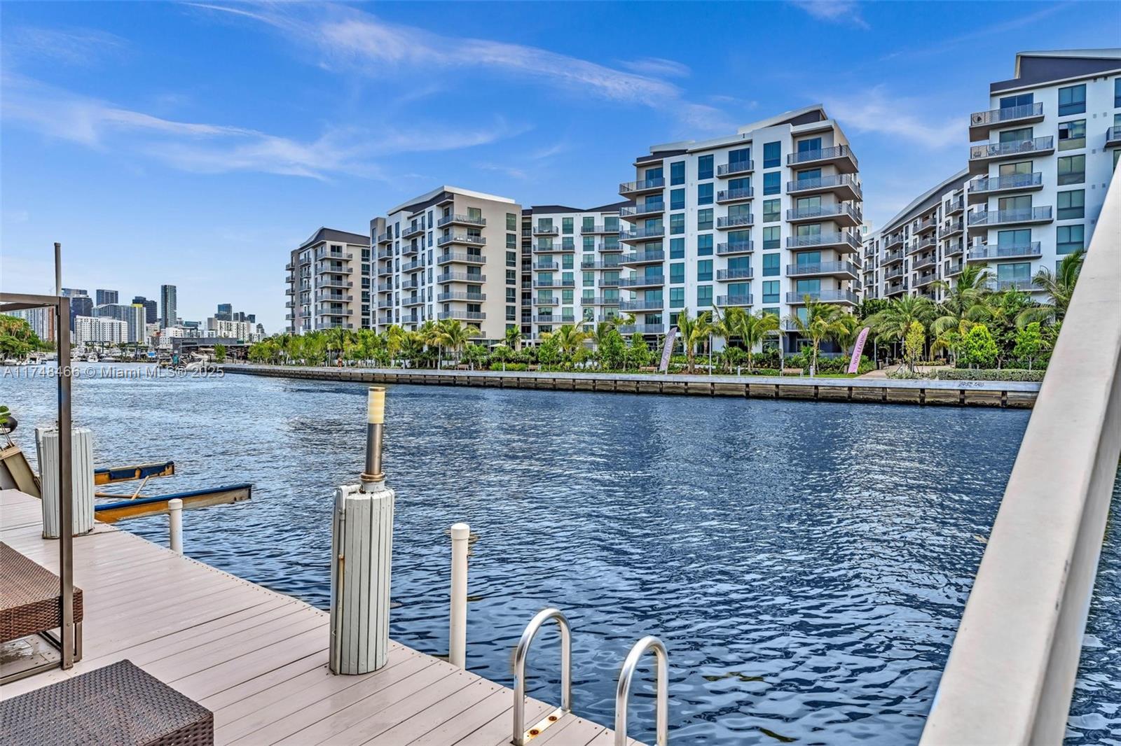 1044 NW N Riv Miami, FL 33136