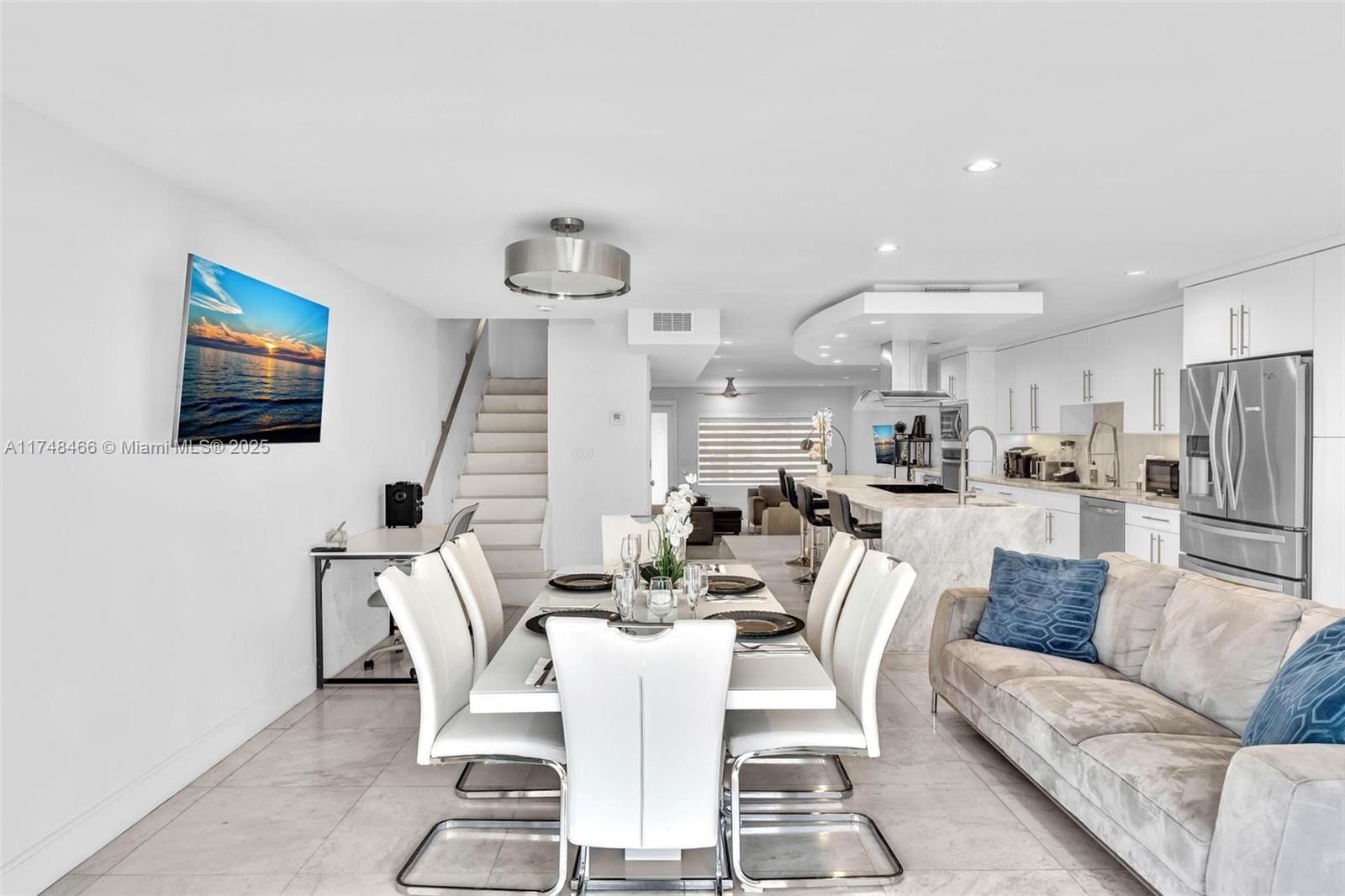 1044 NW N Riv Miami, FL 33136