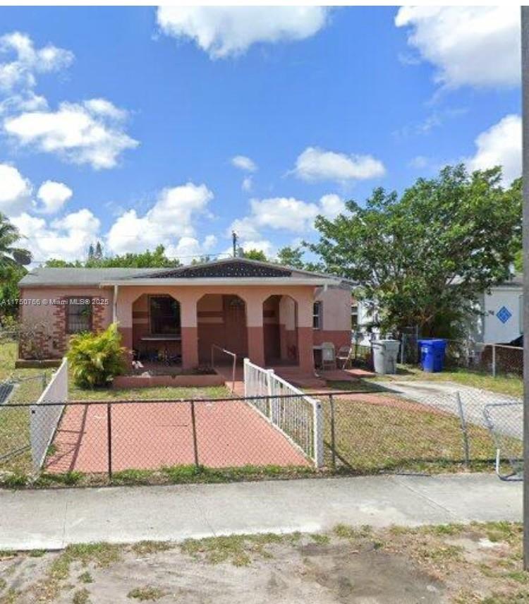 2910 NW 7th St