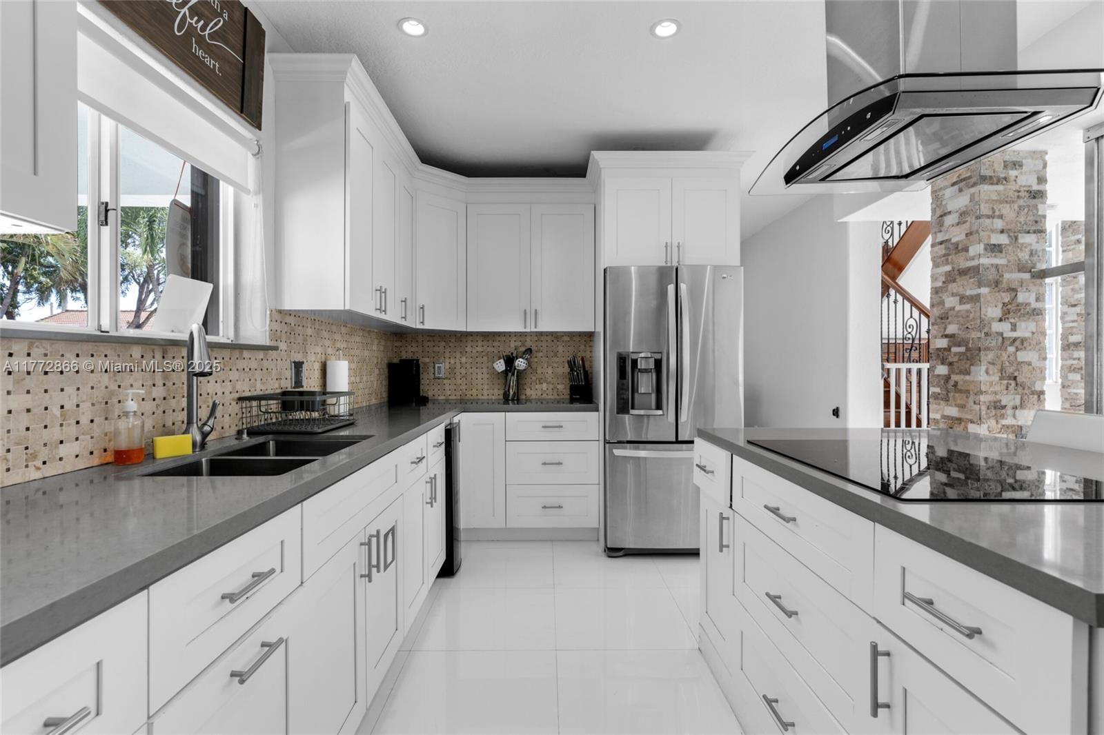 5161 SW 159th Ct Miami, FL 33185