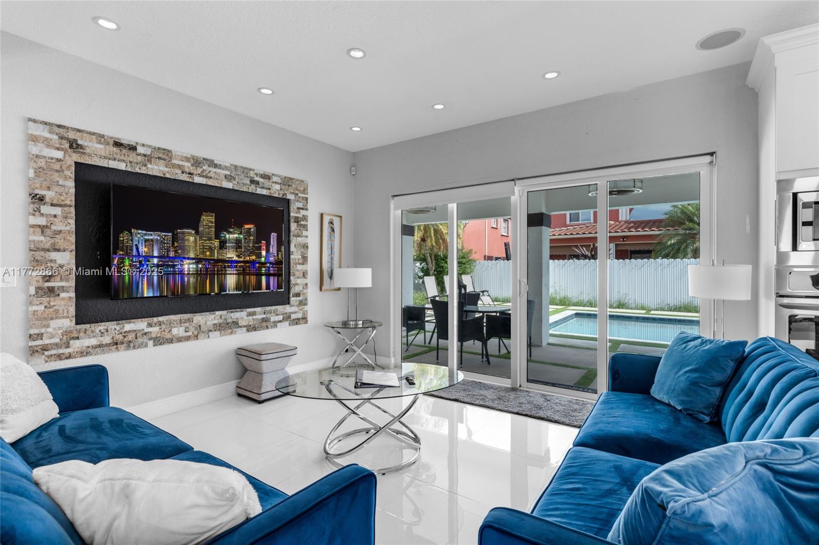 5161 SW 159th Ct Miami, FL 33185