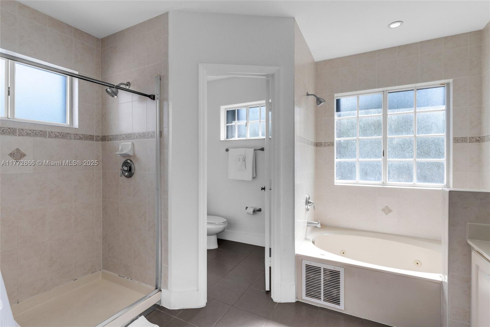 5161 SW 159th Ct Miami, FL 33185