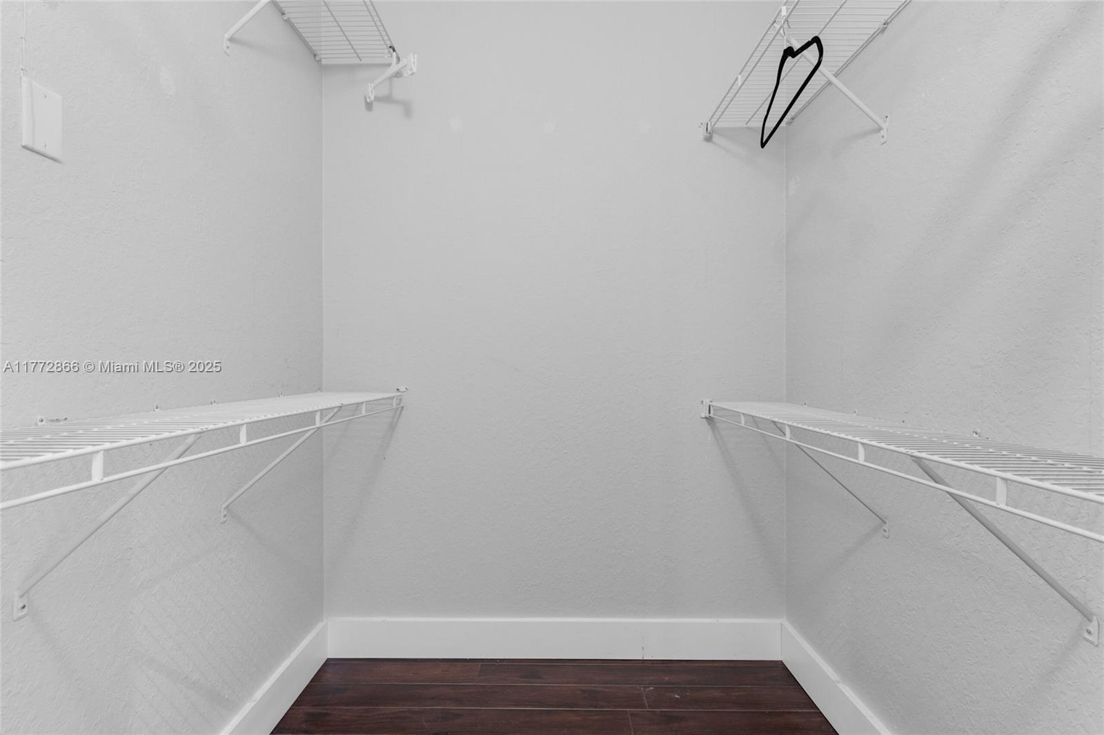 5161 SW 159th Ct Miami, FL 33185