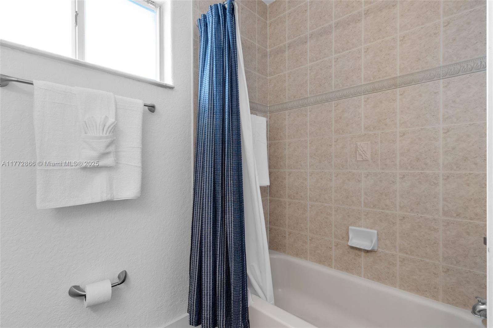 5161 SW 159th Ct Miami, FL 33185