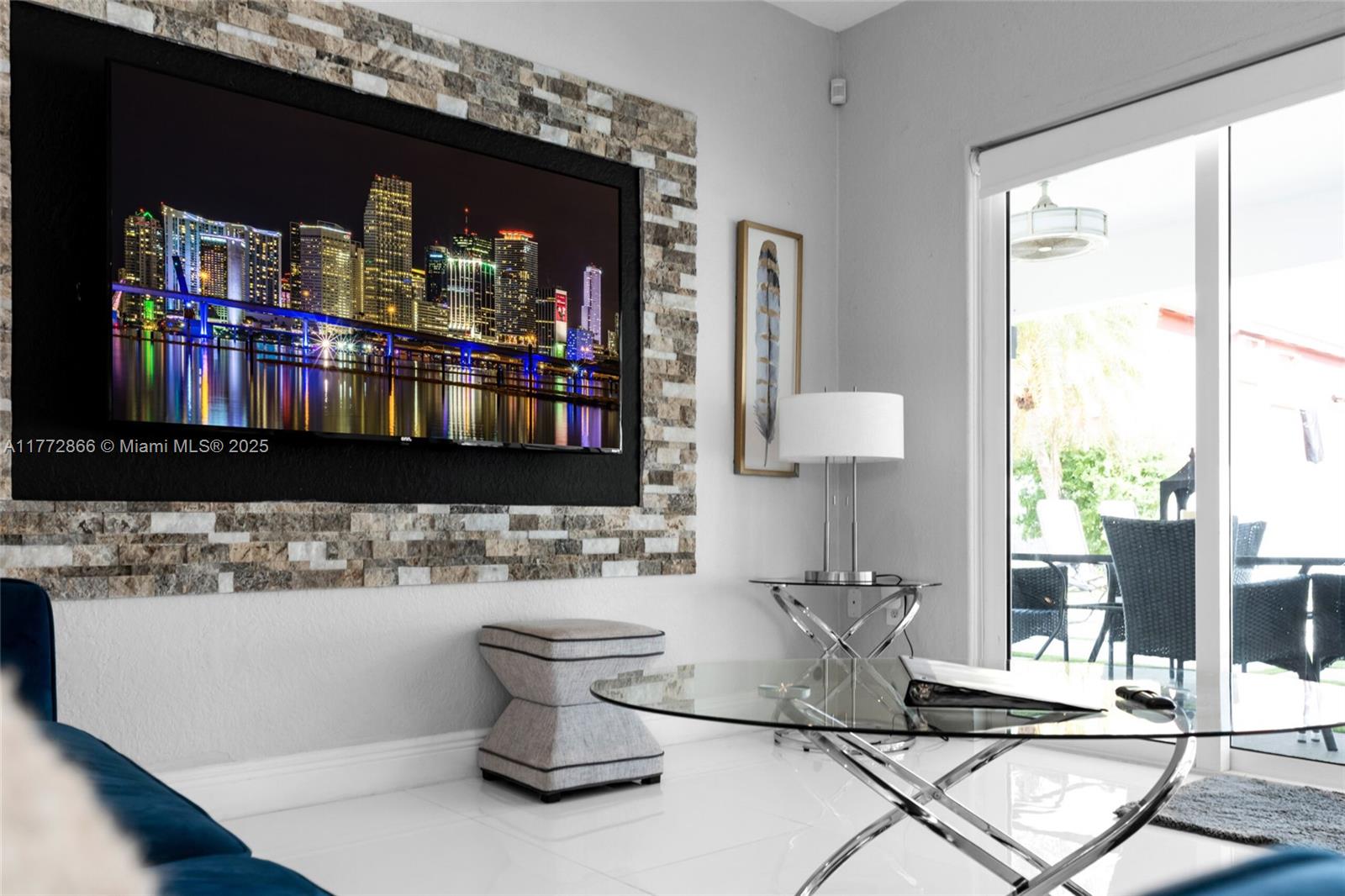 5161 SW 159th Ct Miami, FL 33185