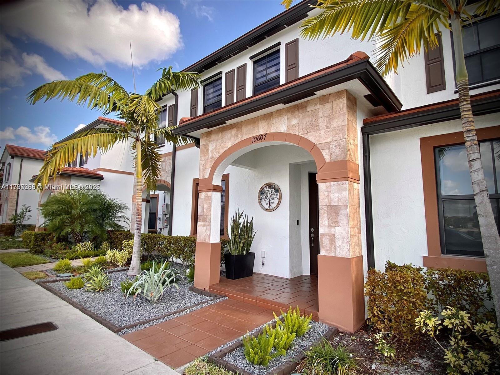 10607 W 34th Ct