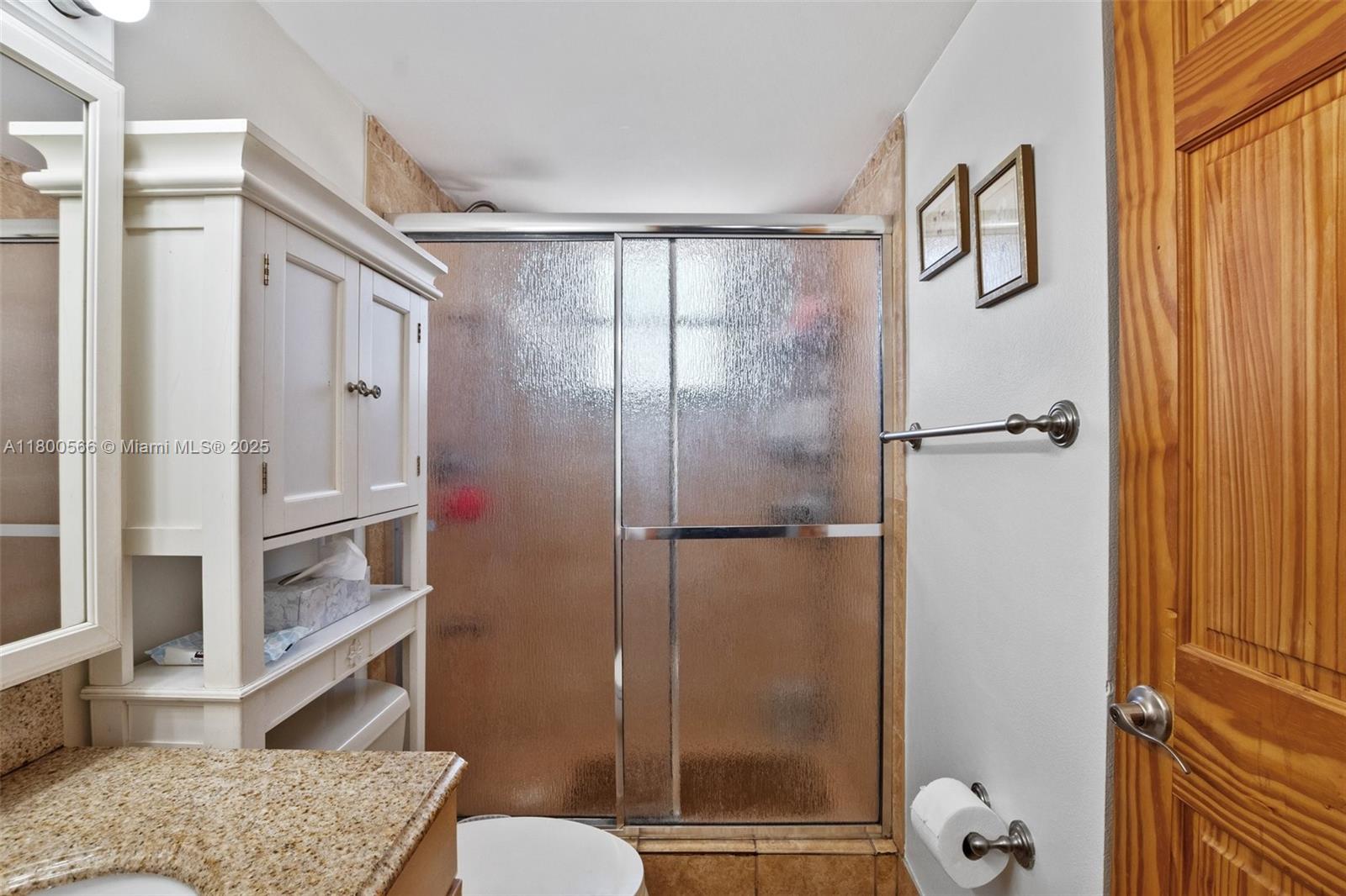 7125 Bay Dr #201 Miami Beach, FL 33141