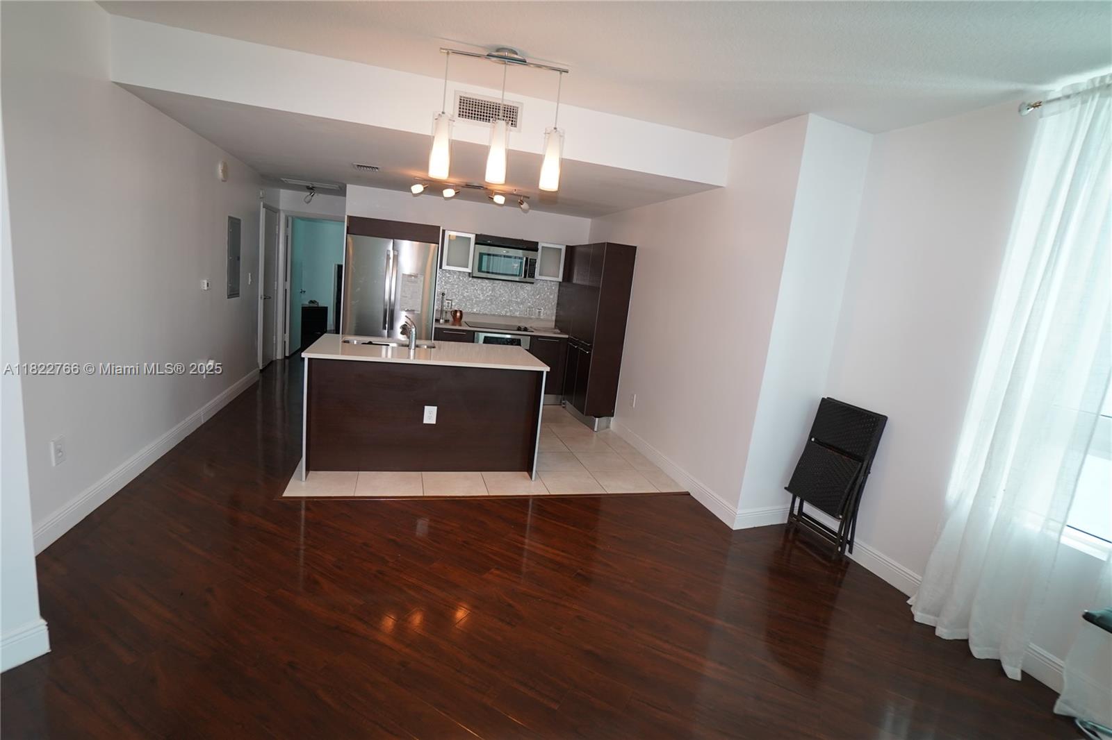 image Quantum On The Bay Condo8