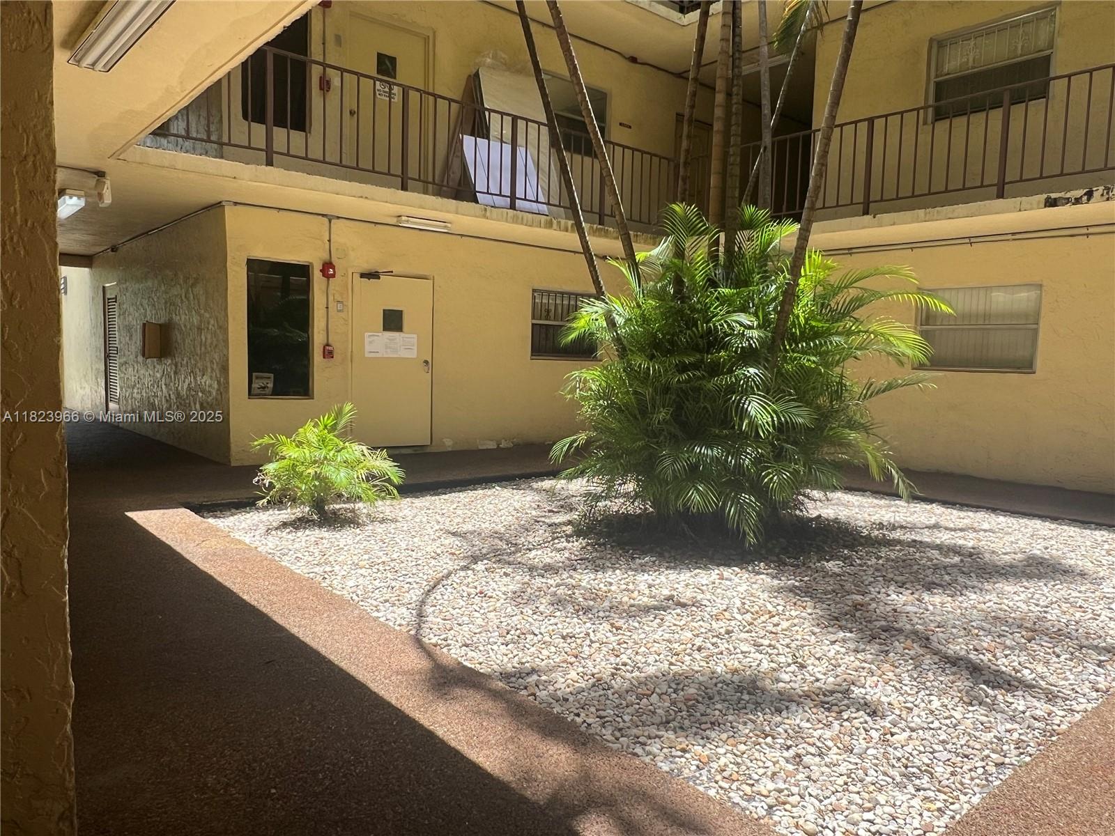 11905 NE 2nd Ave #C417 North Miami, FL 33161