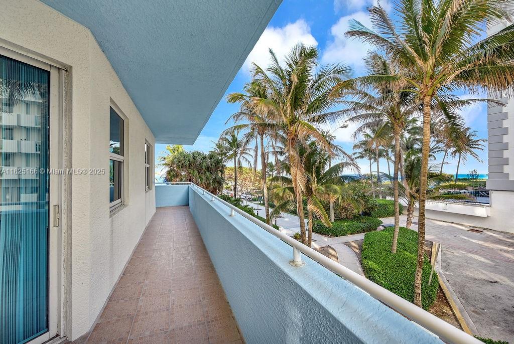 image The Waverly At Surfside39