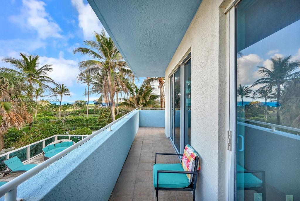 image The Waverly At Surfside44